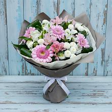 Букет цветов из:  Герберы, Альстромерии и Хризантемы #REPLACE_PRED# Сольцах