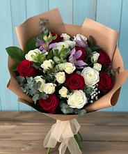 Букет цветов из:  Розы и Альстромерии в Сольцах
