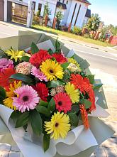 Букет цветов из:  Герберы #REPLACE_PRED# Сольцах