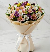 Букет цветов из:  Альстромерии в Сольцах