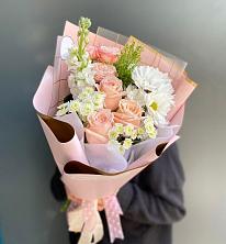 Букет цветов из:  Хризантемы и Розы в Сольцах