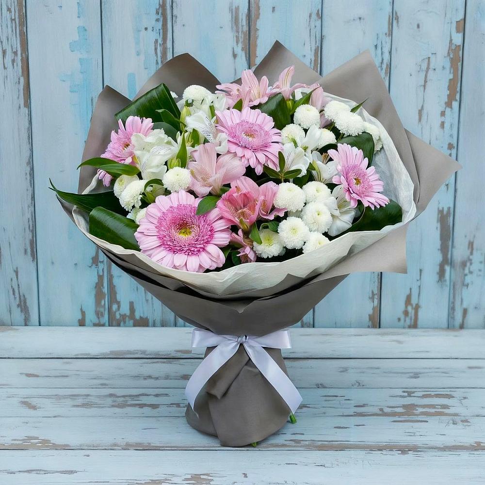 Букет цветов из: Герберы, Альстромерии и Хризантемы в Сольцах
