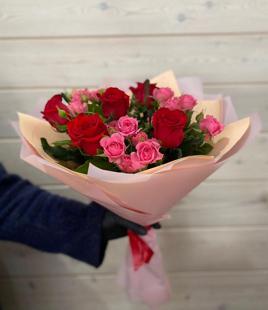 Букет цветов из: Розы в Сольцах