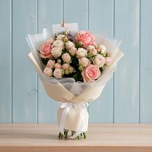 Букет цветов из:  Розы в Сольцах